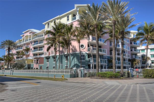 Exterior, Facade, Condo Building