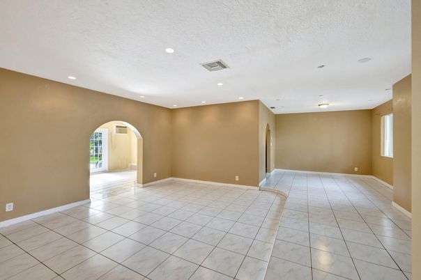 Empty room, Interior, Marble, Recessed Lighting