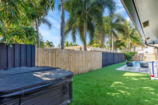 Backyard, Exterior, Hot Tub