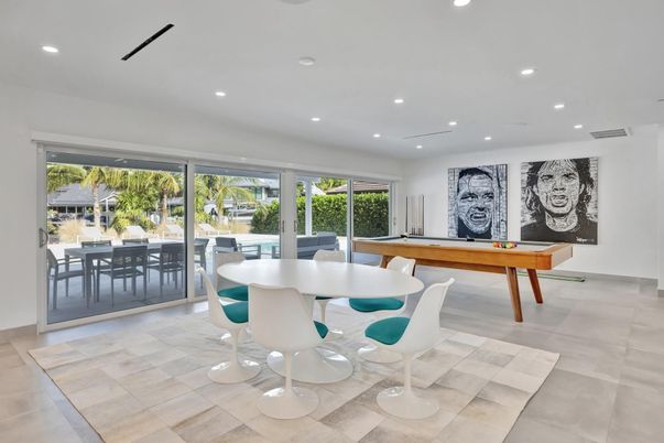 Billiard Table, Dining room, Game Room, Interior, Recessed Lighting