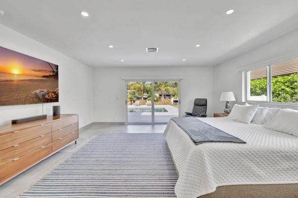Bedroom, Interior, Recessed Lighting