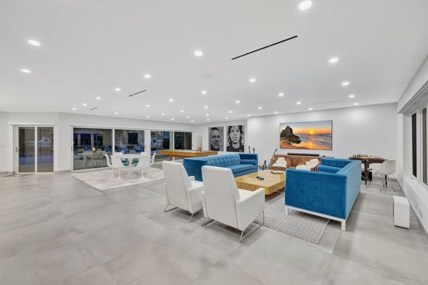 Dining room, Interior, Living room, Recessed Lighting