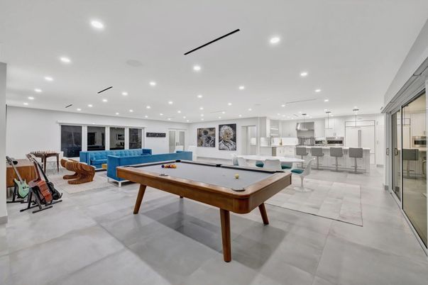 Billiard Table, Game Room, Interior, Kitchen, Pendant Lights, Recessed Lighting