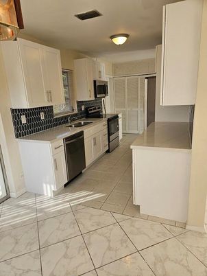 Interior, Kitchen, Marble, Stainless Steel Appliances