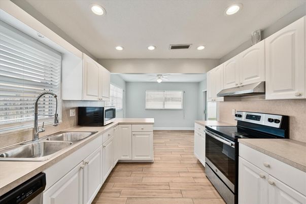 Interior, Kitchen, Recessed Lighting, Wood Texture Flooring