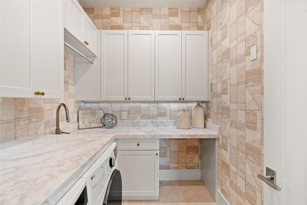 Interior, Kitchen, Washer