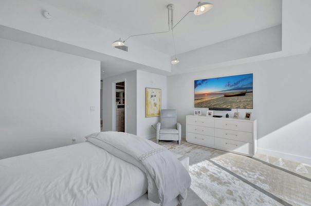 Bedroom, Interior, Pendant Lights