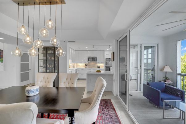 Dining room, Interior, Kitchen, Living room, Pendant Lights, Stainless Steel Appliances