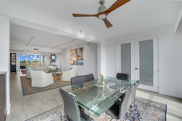 Dining room, Interior, Living room, Recessed Lighting, Wood Texture Flooring