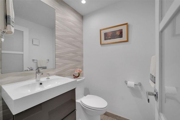 Bathroom, Interior, Recessed Lighting, Wood Texture Flooring