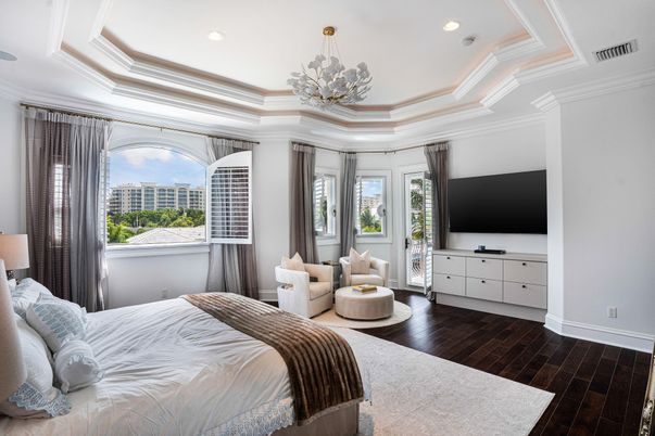 Bedroom, Interior, Pendant Lights, Recessed Lighting, Wood Texture Flooring