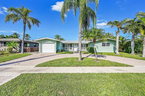 Attached, Backyard, Exterior, Facade, Ranch