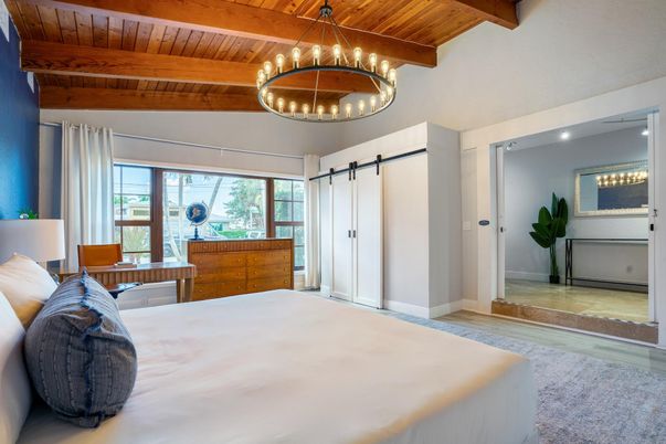 Bedroom, Chandelier, Interior, Pendant Lights, Wooden Beams, Wooden Ceilings