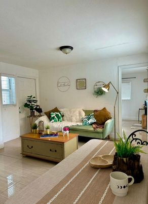 Interior, Living room