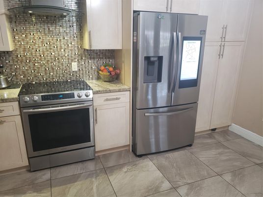 Interior, Kitchen, Stainless Steel Appliances