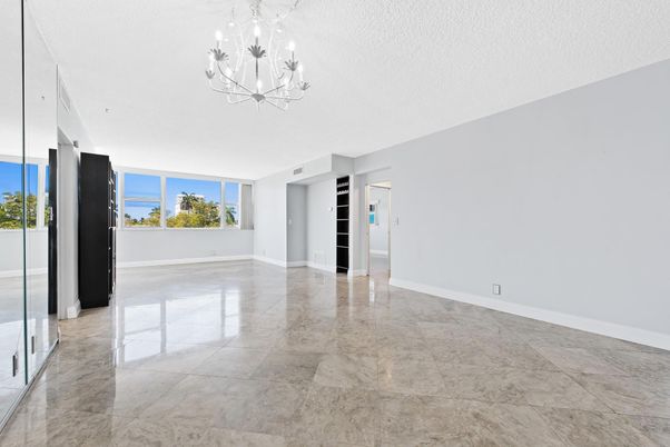 Chandelier, Empty room, Interior, Water