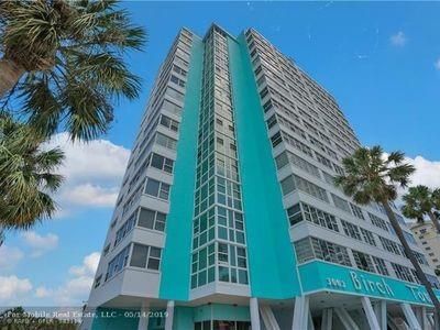 Exterior, Facade, Condo Building