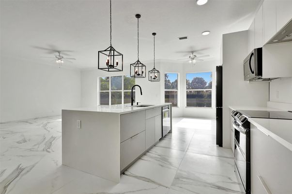 Interior, Kitchen, Marble, Pendant Lights, Recessed Lighting