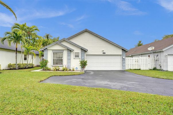 Attached, Backyard, Exterior, Facade, Ranch