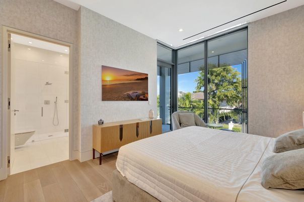 Bathroom, Bedroom, Interior, Recessed Lighting, Wood Texture Flooring