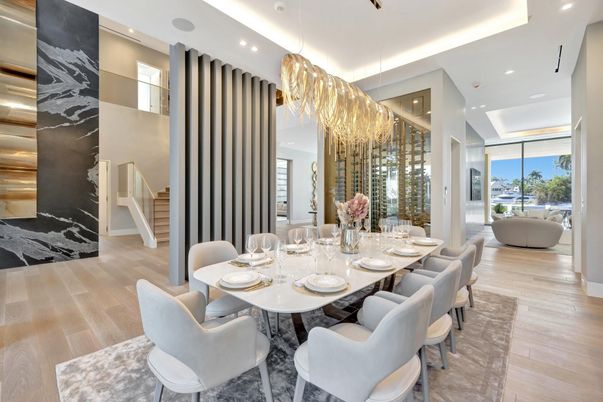 Chandelier, Dining room, Interior, Recessed Lighting, Wood Texture Flooring