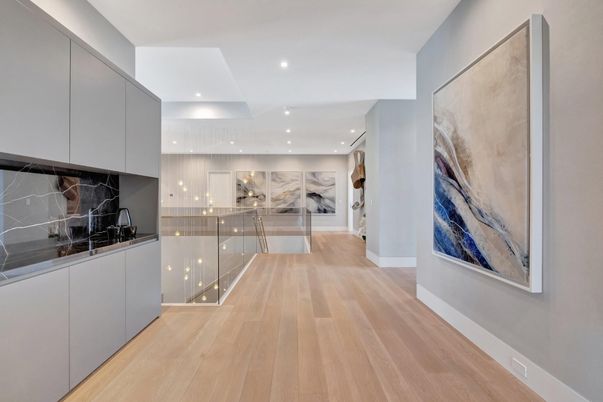 Interior, Recessed Lighting, Wood Texture Flooring