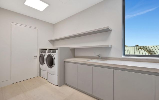 Interior, Recessed Lighting, Washer
