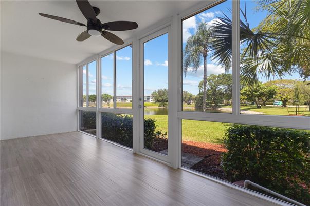 Interior, Sun Room, Wood Texture Flooring
