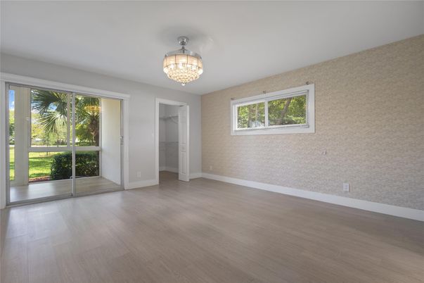 Chandelier, Empty room, Interior, Wood Texture Flooring