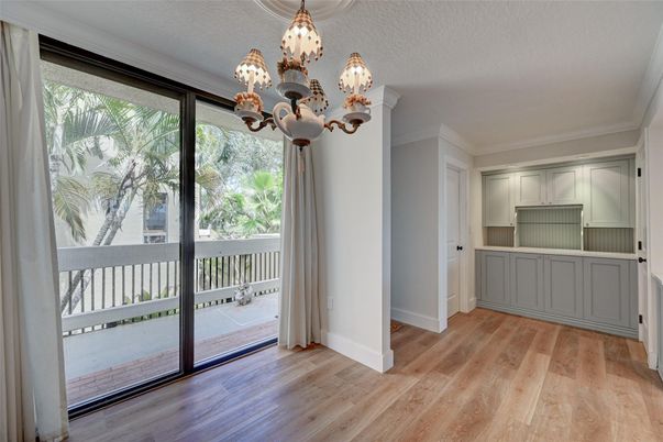 Chandelier, Interior, Wood Texture Flooring
