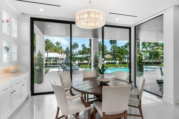 Chandelier, Dining room, Interior, Pendant Lights, Recessed Lighting