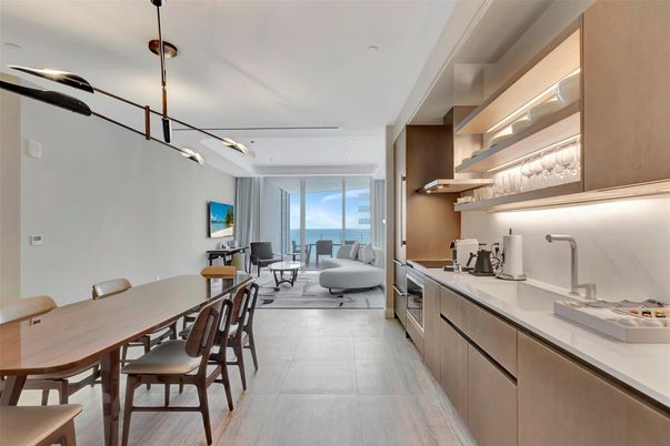 Dining room, Interior, Kitchen, Living room, Pendant Lights, Recessed Lighting, Water