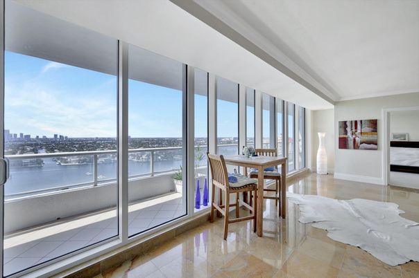 Dining room, Interior, Water