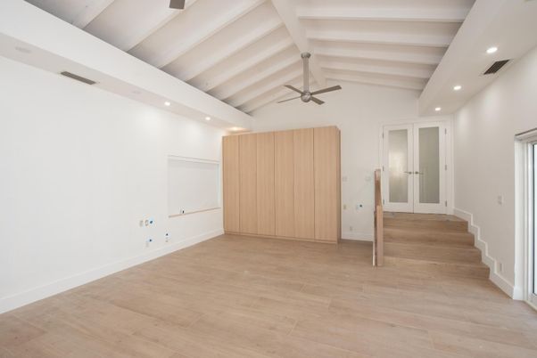 Empty room, Interior, Recessed Lighting, Wood Texture Flooring