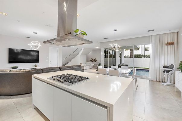 Dining room, Interior, Kitchen, Living room, Pendant Lights, Recessed Lighting
