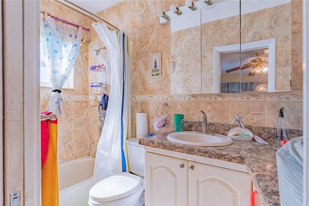 Bathroom, Interior