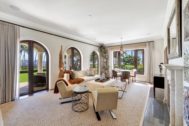 Dining room, Fireplace, Interior, Living room, Pendant Lights, Recessed Lighting