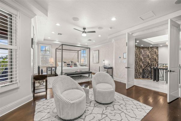 Bedroom, Fireplace, Interior, Recessed Lighting, Wood Texture Flooring
