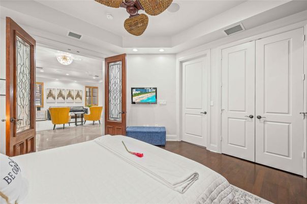 Bedroom, Interior, Recessed Lighting, Wood Texture Flooring
