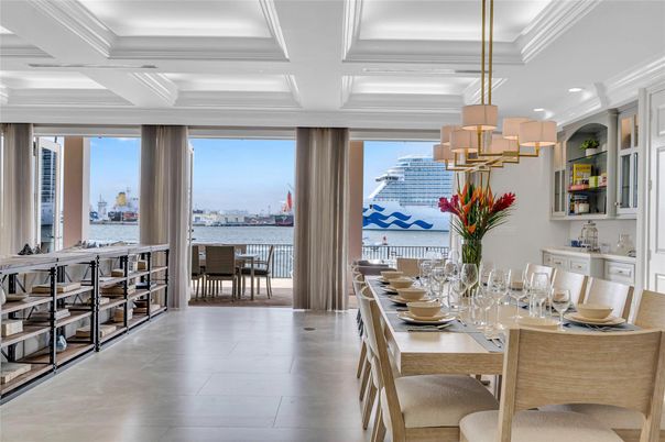 Chandelier, Dining room, Interior, Recessed Lighting, Water