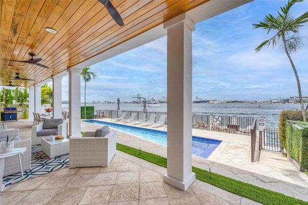 Exterior, Pool, Water