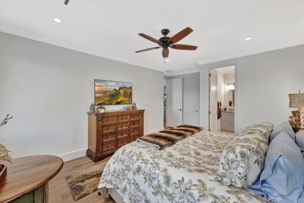 Bedroom, Interior, Recessed Lighting, Wood Texture Flooring