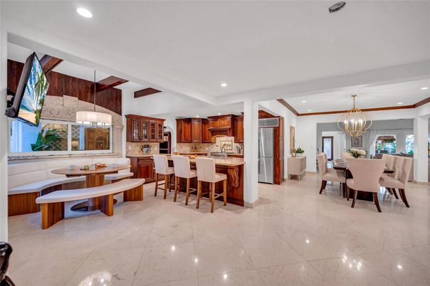 Chandelier, Dining room, Interior, Kitchen, Pendant Lights, Recessed Lighting