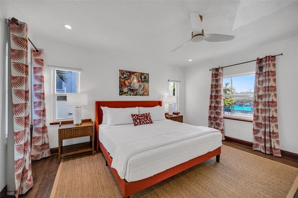 Bedroom, Interior, Recessed Lighting, Wood Texture Flooring