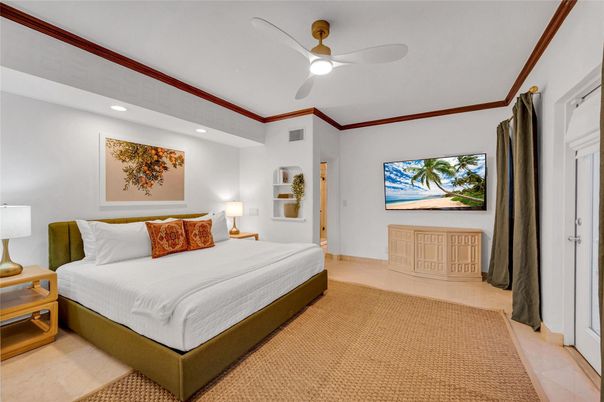 Bedroom, Interior, Recessed Lighting