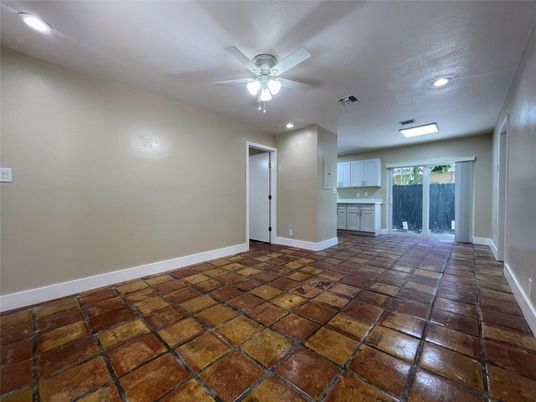 Empty room, Interior, Kitchen, Recessed Lighting