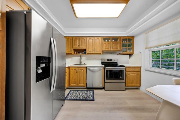 Interior, Kitchen, Stainless Steel Appliances, Wood Texture Flooring