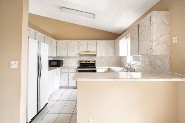 Interior, Kitchen, Stainless Steel Appliances