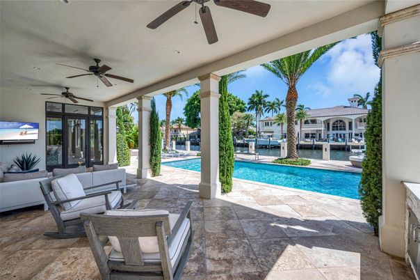 Exterior, Pool, Water