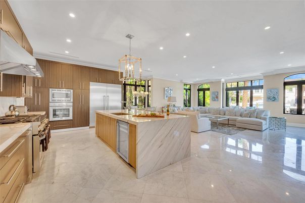 Interior, Kitchen, Living room, Marble, Pendant Lights, Recessed Lighting, Stainless Steel Appliances